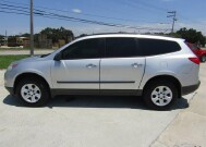 2011 Chevrolet Traverse in Bartow, FL 33830 - 2157538 5