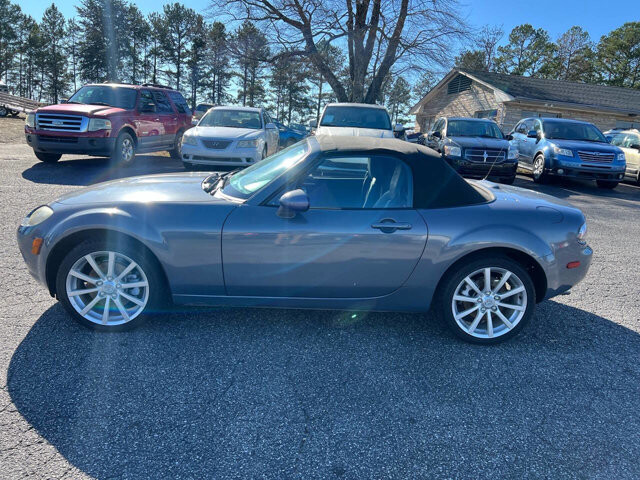 2006 Mazda MX-5 Miata in Hickory, NC 28602-5144 - 2157692 10