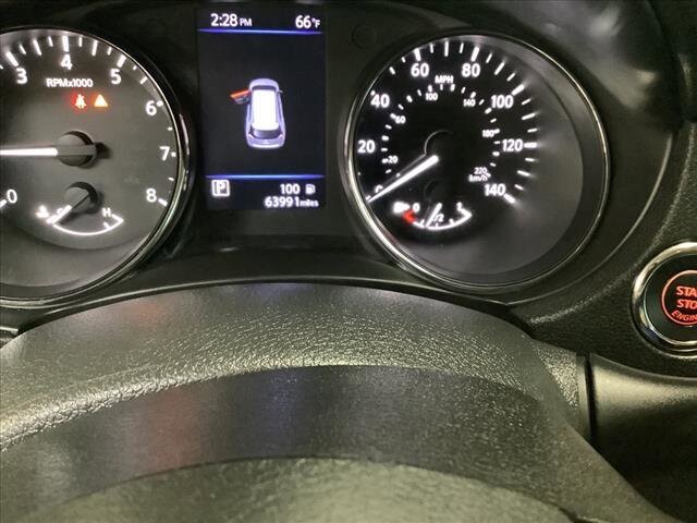 2018 Nissan Rogue in Chicago, IL 60659 - 2159275 16