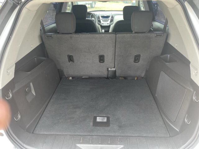 2013 Chevrolet Equinox in Hickory, NC 28602-5144 - 2160169 11