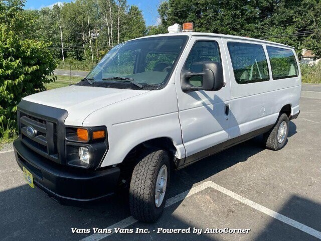 2008 Ford E-350 and Econoline 350 in Blauvelt, NY 10913 - 2162254 25