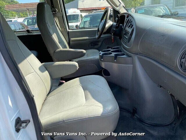 2008 Ford E-350 and Econoline 350 in Blauvelt, NY 10913 - 2162254 62