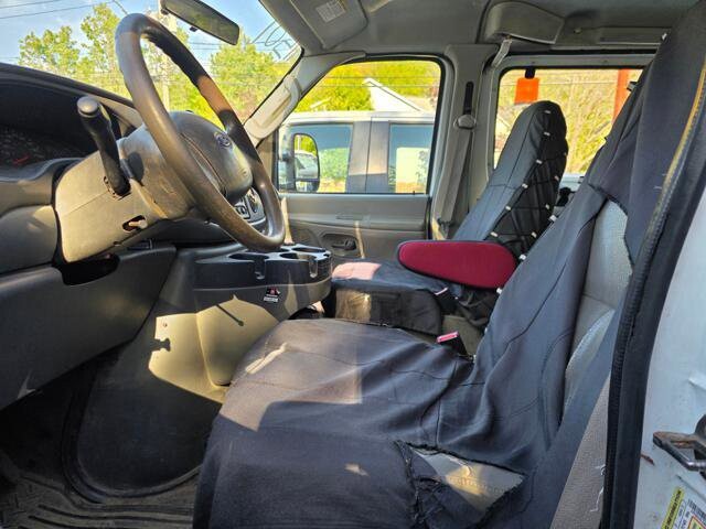 2008 Ford E-350 and Econoline 350 in Blauvelt, NY 10913 - 2162254 6