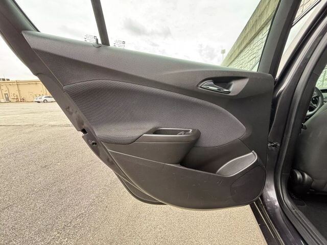 2016 Chevrolet Cruze in Decatur, GA 30032 - 2165833 75