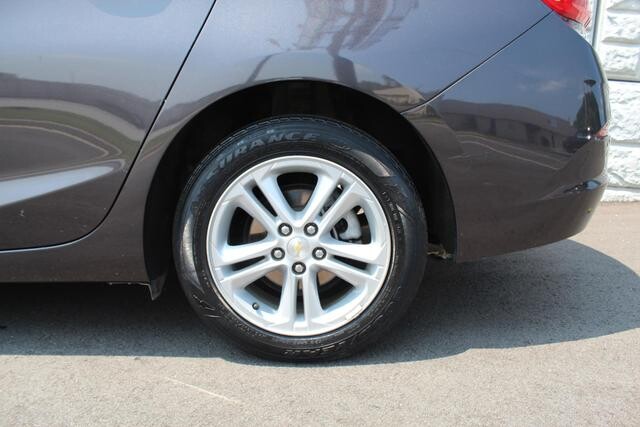 2016 Chevrolet Cruze in Decatur, GA 30032 - 2165833 88