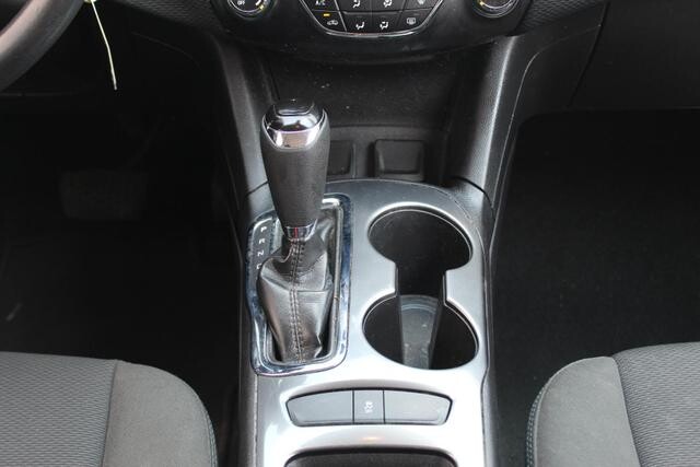 2016 Chevrolet Cruze in Decatur, GA 30032 - 2165833 100