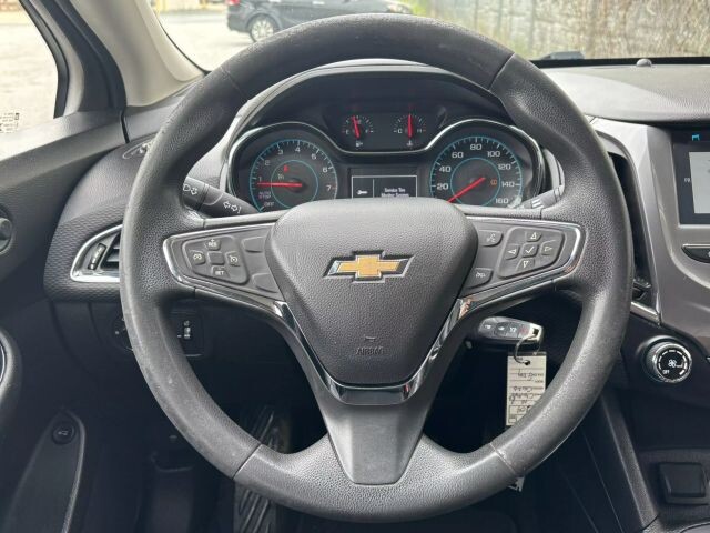 2016 Chevrolet Cruze in Decatur, GA 30032 - 2165833 59