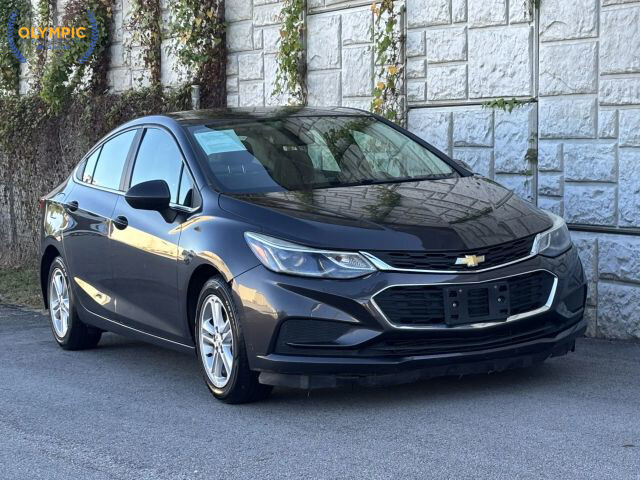 2016 Chevrolet Cruze in Decatur, GA 30032 - 2165833 3