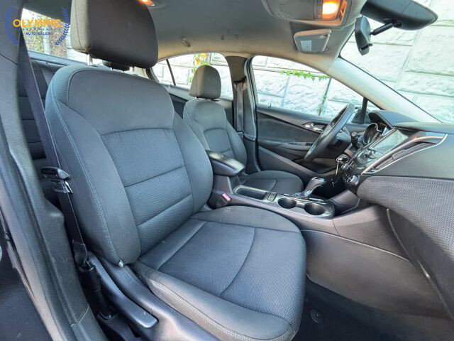 2016 Chevrolet Cruze in Decatur, GA 30032 - 2165833 32