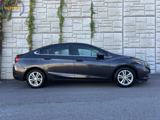 2016 Chevrolet Cruze in Decatur, GA 30032 - 2165833 8