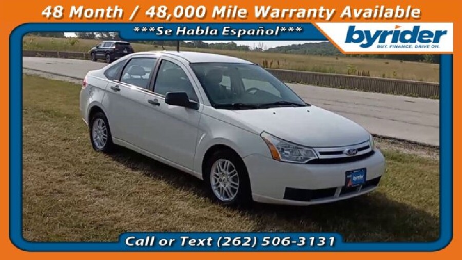 2009 Ford Focus in Waukesha, WI 53186 - 2165839