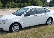 2009 Ford Focus in Waukesha, WI 53186 - 2165839 20