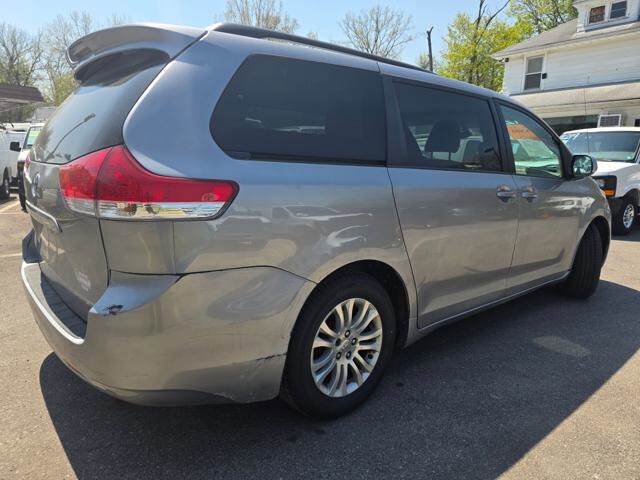 2012 Toyota Sienna in Blauvelt, NY 10913 - 2167507 7