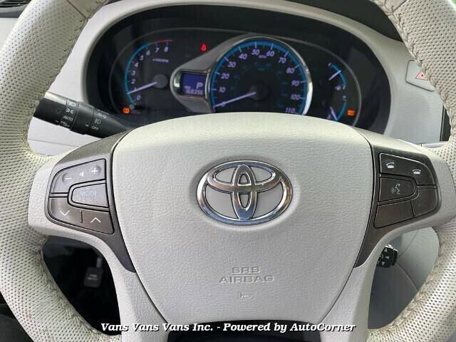 2012 Toyota Sienna in Blauvelt, NY 10913 - 2167507 83