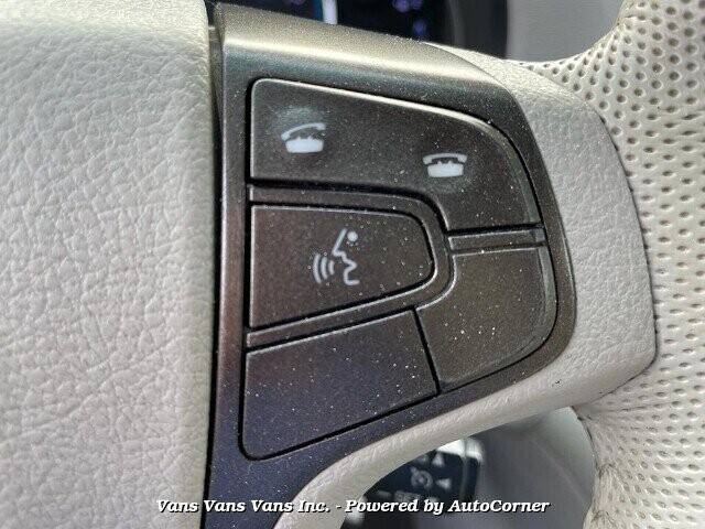 2012 Toyota Sienna in Blauvelt, NY 10913 - 2167507 134