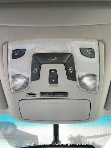 2012 Toyota Sienna in Blauvelt, NY 10913 - 2167507 97