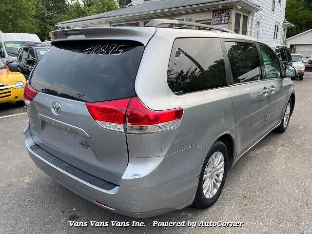2012 Toyota Sienna in Blauvelt, NY 10913 - 2167507 73