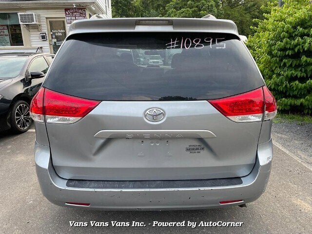 2012 Toyota Sienna in Blauvelt, NY 10913 - 2167507 121