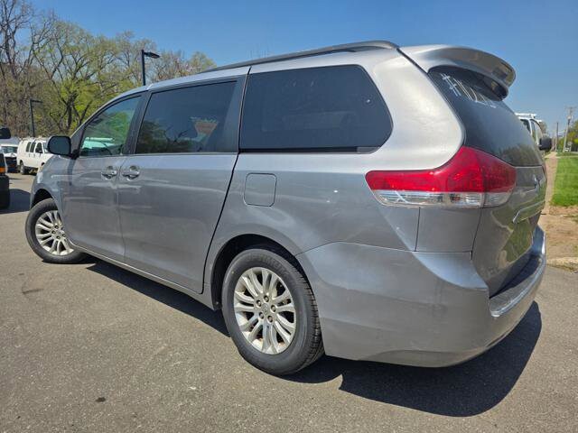 2012 Toyota Sienna in Blauvelt, NY 10913 - 2167507 5