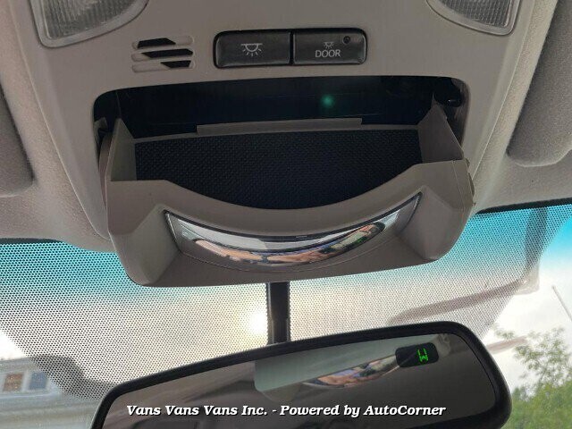 2012 Toyota Sienna in Blauvelt, NY 10913 - 2167507 148