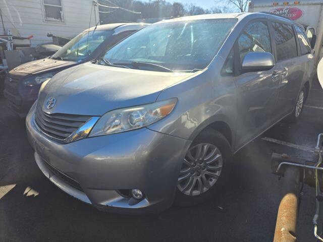 2012 Toyota Sienna in Blauvelt, NY 10913 - 2167507 59
