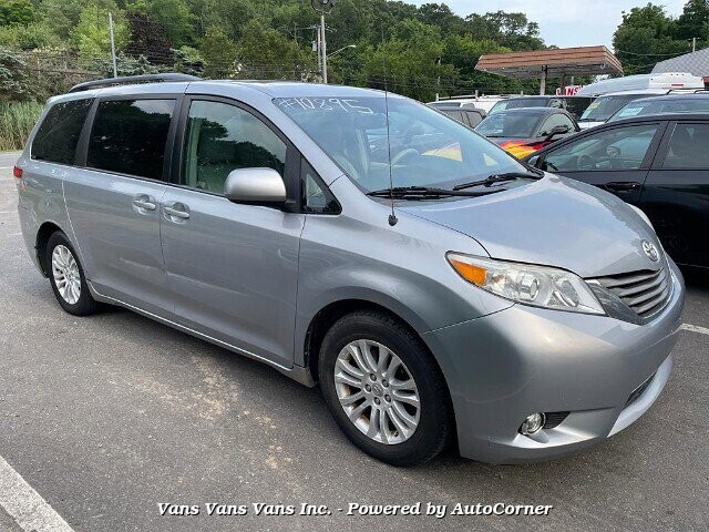 2012 Toyota Sienna in Blauvelt, NY 10913 - 2167507 117