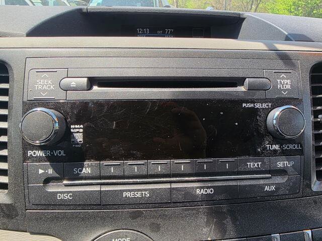 2012 Toyota Sienna in Blauvelt, NY 10913 - 2167507 19