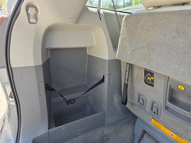 2012 Toyota Sienna in Blauvelt, NY 10913 - 2167507 54