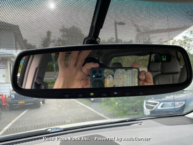 2012 Toyota Sienna in Blauvelt, NY 10913 - 2167507 146