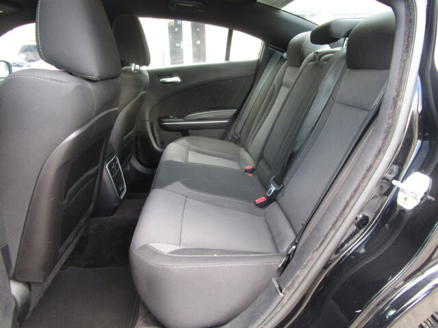 2016 Dodge Charger in Tampa, FL 33604-6914 - 2168050 37