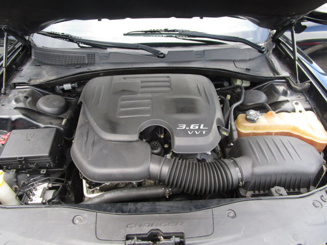 2016 Dodge Charger in Tampa, FL 33604-6914 - 2168050 47