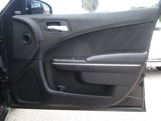 2016 Dodge Charger in Tampa, FL 33604-6914 - 2168050 44