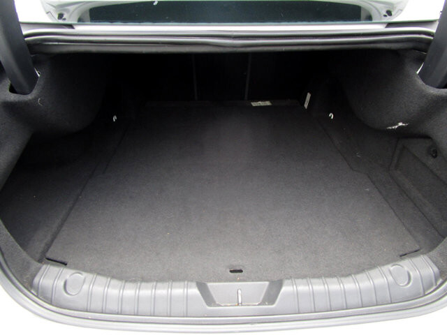 2017 Jaguar XF in Tampa, FL 33604-6914 - 2169008 27