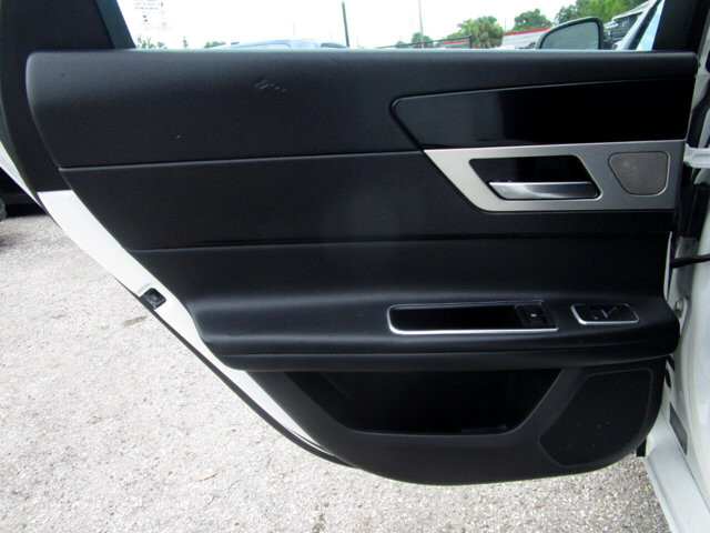 2017 Jaguar XF in Tampa, FL 33604-6914 - 2169008 19