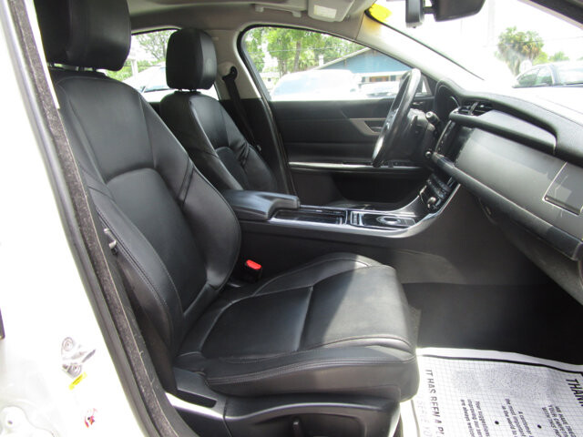 2017 Jaguar XF in Tampa, FL 33604-6914 - 2169008 39