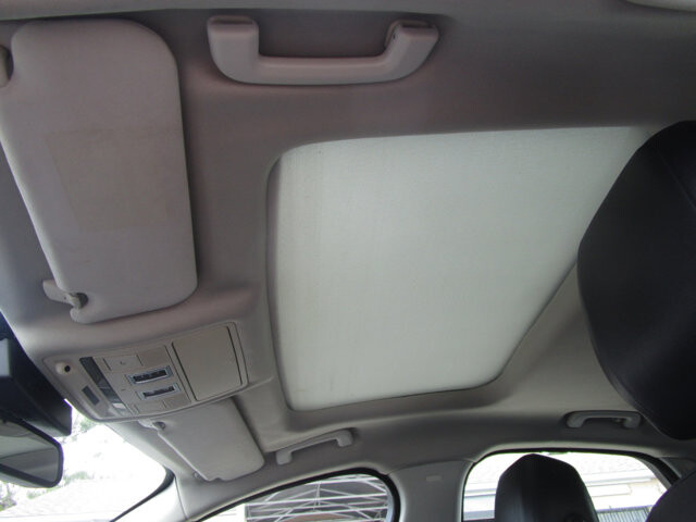 2017 Jaguar XF in Tampa, FL 33604-6914 - 2169008 16