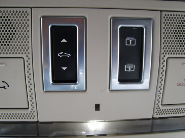 2017 Jaguar XF in Tampa, FL 33604-6914 - 2169008 46