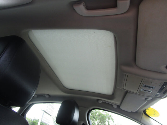 2017 Jaguar XF in Tampa, FL 33604-6914 - 2169008 14