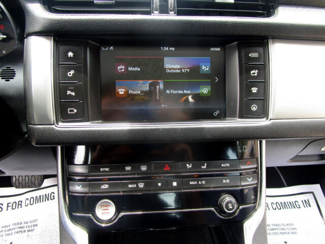 2017 Jaguar XF in Tampa, FL 33604-6914 - 2169008 5