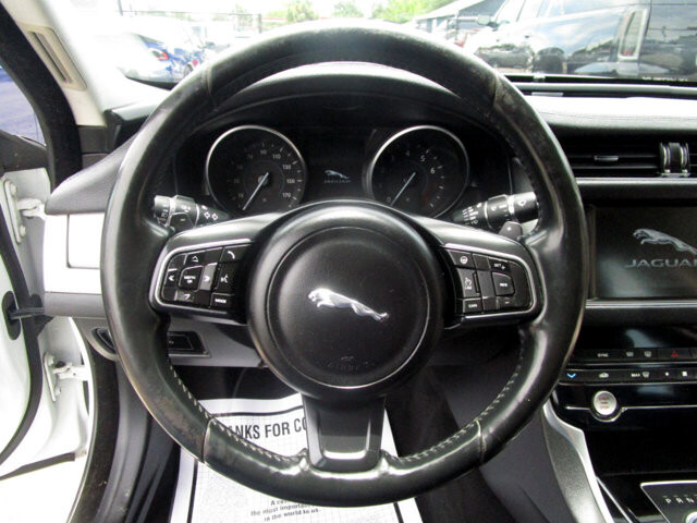 2017 Jaguar XF in Tampa, FL 33604-6914 - 2169008 4