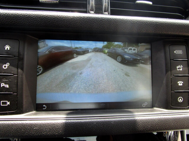 2017 Jaguar XF in Tampa, FL 33604-6914 - 2169008 68