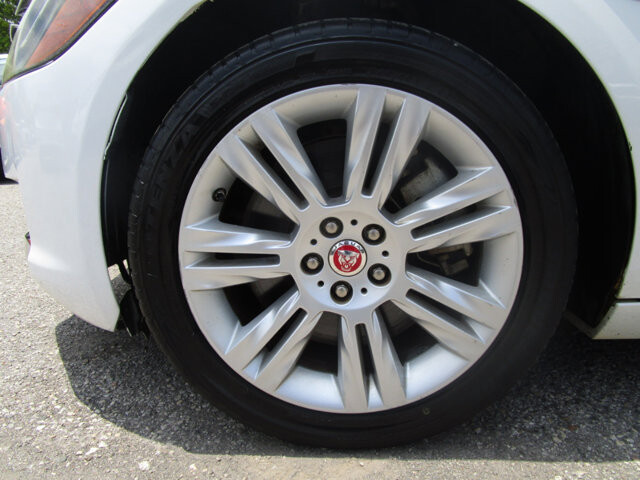 2017 Jaguar XF in Tampa, FL 33604-6914 - 2169008 53