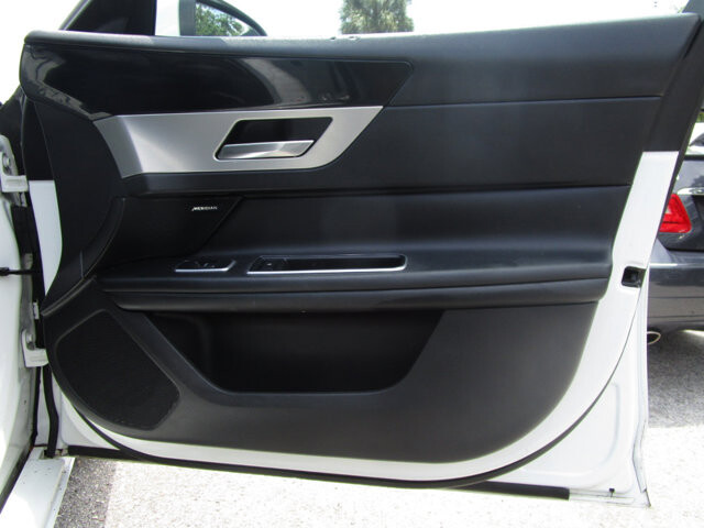 2017 Jaguar XF in Tampa, FL 33604-6914 - 2169008 49