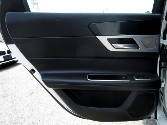 2017 Jaguar XF in Tampa, FL 33604-6914 - 2169008 80