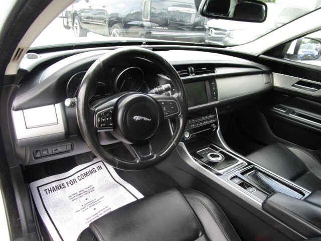 2017 Jaguar XF in Tampa, FL 33604-6914 - 2169008 13