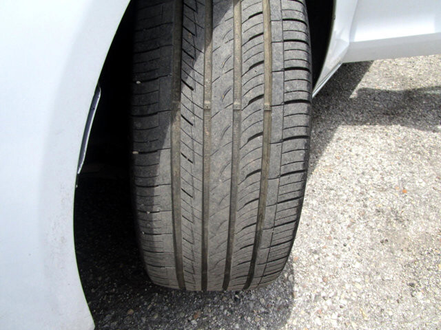 2017 Jaguar XF in Tampa, FL 33604-6914 - 2169008 21