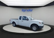 2016 Nissan Frontier in Green Bay, WI 54304 - 2170344 1