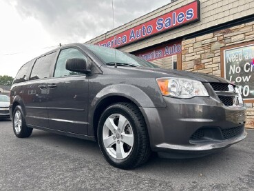 2015 Dodge Grand Caravan in Roanoke, VA 24012