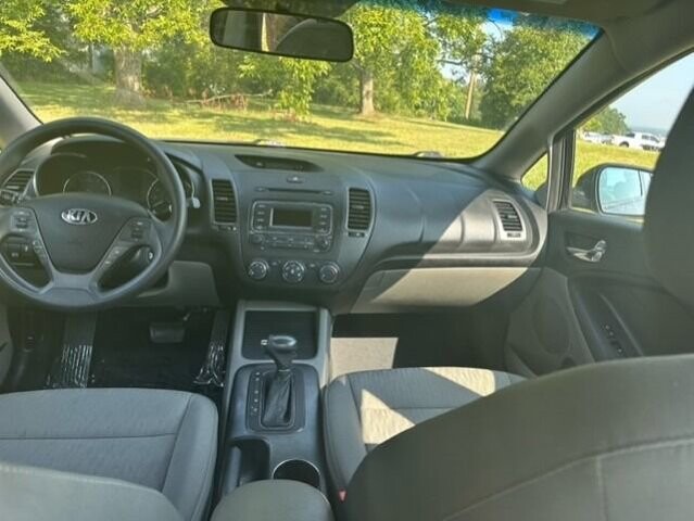 2015 Kia Forte in Commerce, GA 30529 - 2172619 25