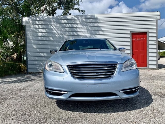 2013 Chrysler 200 in Hudson, FL 34669 - 2176733 3